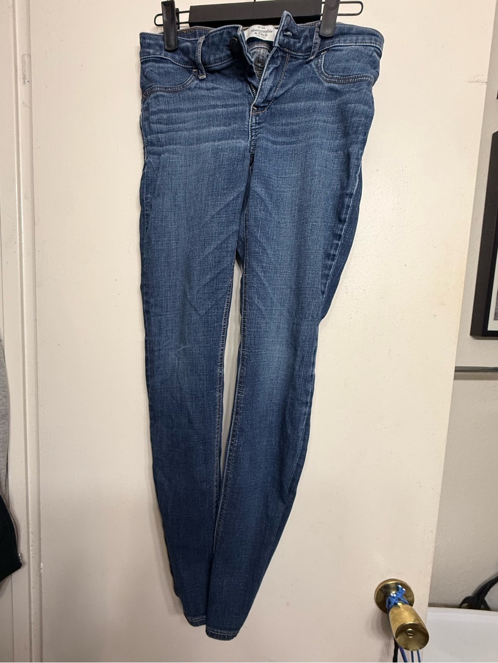 Abercrombie & Fitch Skinny Jeans W26 L29 Medium Wash Stretch Denim Women’s